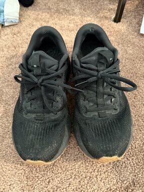 Black Brooks running shoes